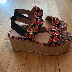 Love Moschino heart print espadrille wedges